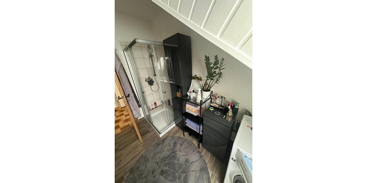 Dachgeschoßwohnung Remagen - 3 Zimmer, 70 m&sup2;, 900&euro; | Angebot:25899507