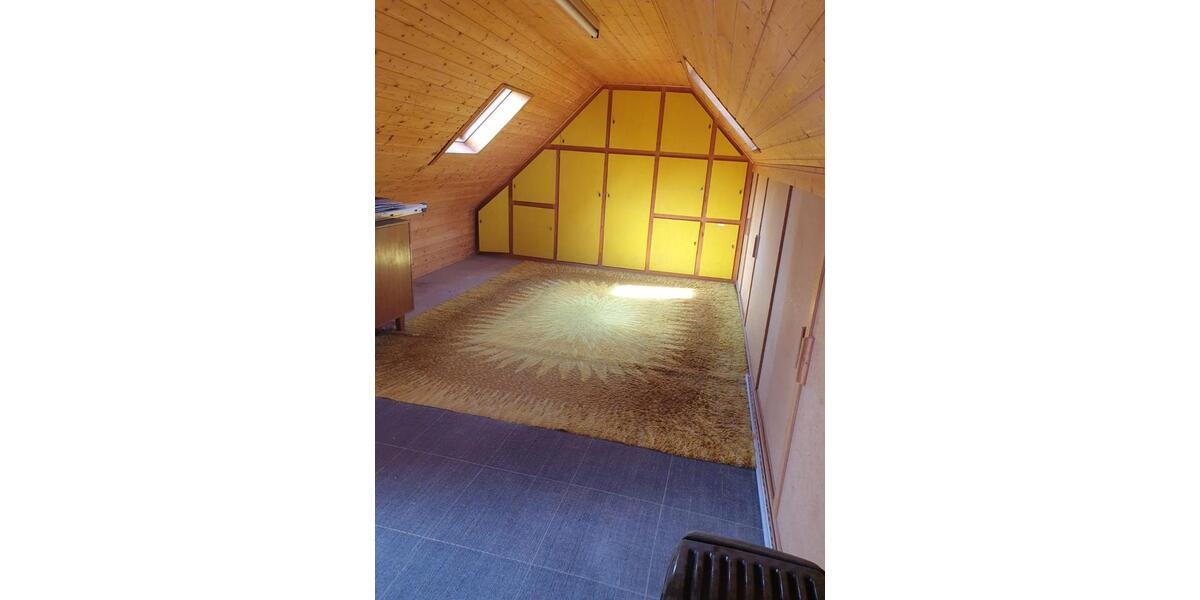 Reihenhaus Remagen - 6 Zimmer, 215 m&sup2;, 270.000&euro; | Angebot:27227804