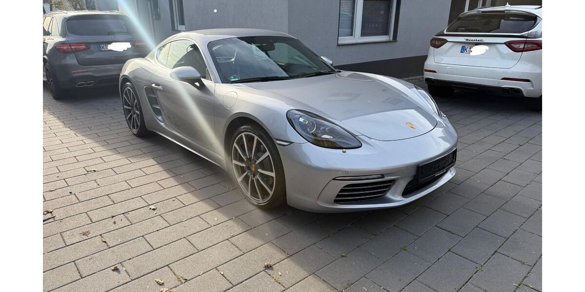 Porsche Cayman 125.000 km 48.900 &euro; Köln 51067