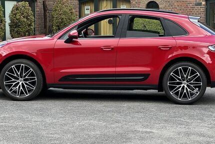 Porsche Macan 19.600 km 68.790 &euro; Frechen (bei Köln) 50226