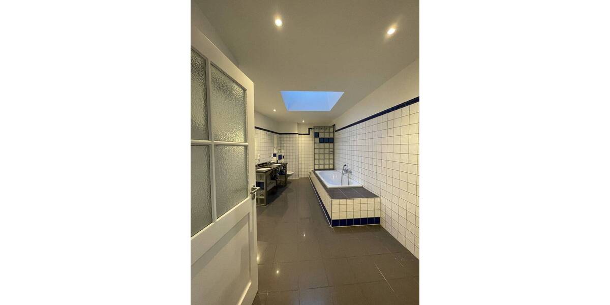 Etagenwohnung Köln Neustadt-Süd - 4 Zimmer, 128 m&sup2;, 1.730&euro; | Angebot:26474791