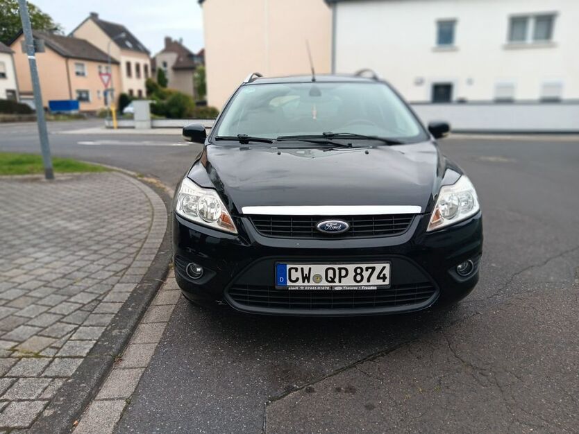 Ford Focus 220.000 km 1.299 € Kuchenheim 53881