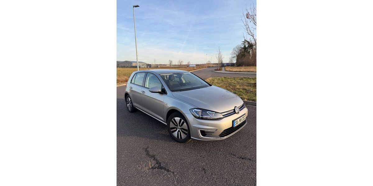 VW Golf 31.000 km 15.000 &euro; Meckenheim 53340