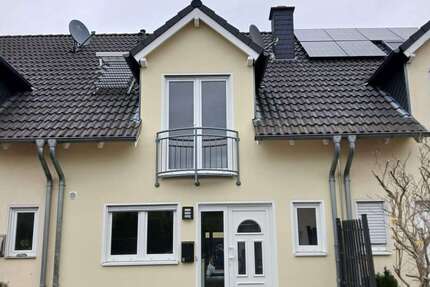 Haus zum Kaufen in Troisdorf-Bergheim 544.000 € 122 m² 5 zimmer