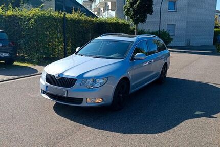 Skoda Superb 174.000 km 6.500 &euro; Brühl 50321