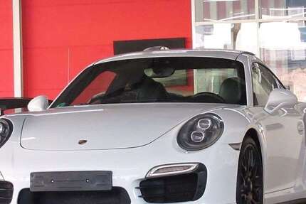 Porsche 911 30.000 km 117.850 € Köln 50739