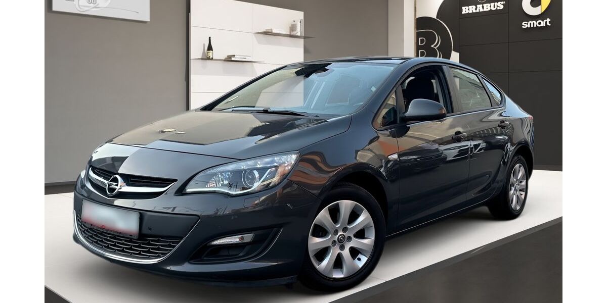 Opel Astra 111.254 km 8.900 &euro; Köln 51067