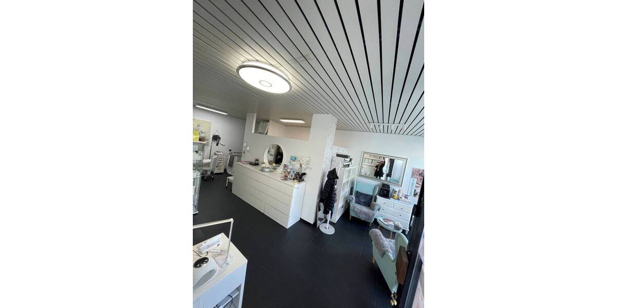 Gewerbeobjekt Siegburg Stallberg - 1 Zimmer, 580&euro; | Angebot:26554539