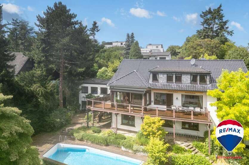 Haus zum Kaufen in Bad Münstereifel 735.000 € 377 m²