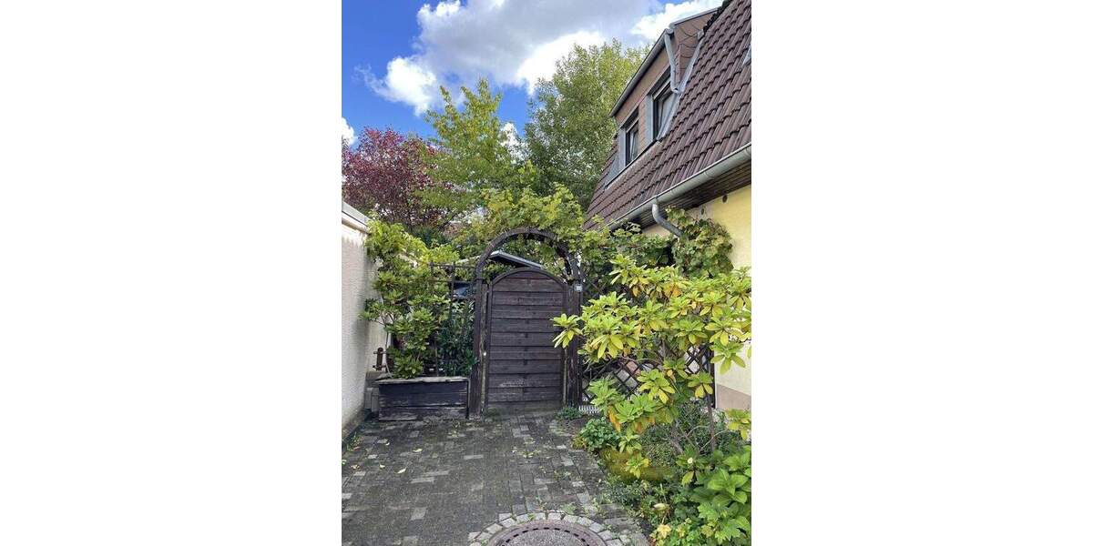 Reihenendhaus Rösrath - 6 Zimmer, 129 m&sup2;, 570.000&euro; | Angebot:25711010