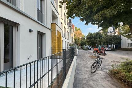 Erstbezug! Neubau-Apartment große Terrasse Agnesviertel zimmer