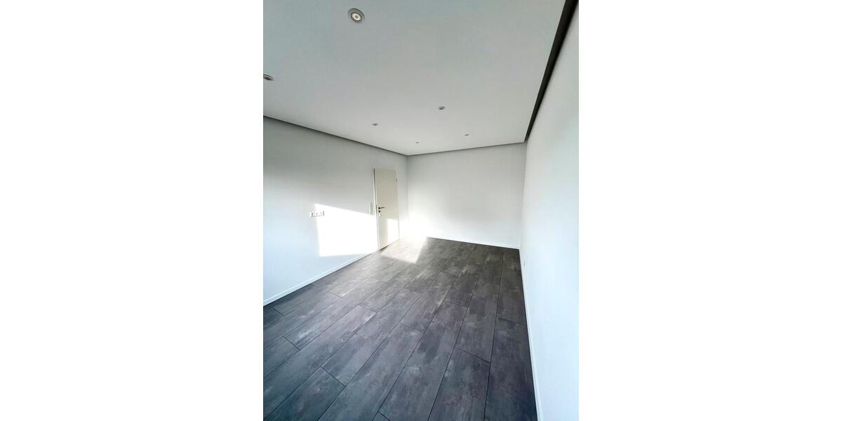 Etagenwohnung Wesseling - 2 Zimmer, 60 m&sup2;, 245.000&euro; | Angebot:25561173