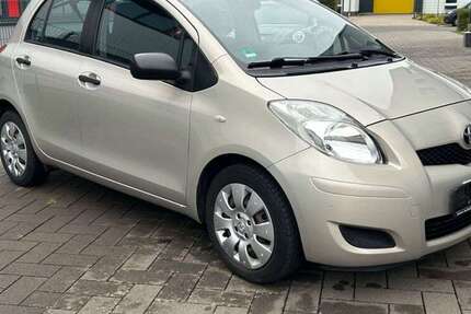 Toyota Yaris 143.064 km 4.290 € Bornheim 53332