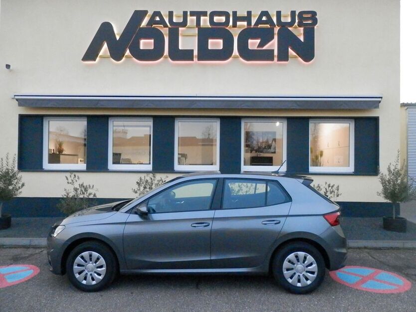 Skoda Fabia 8.750 km 17.850 € Bonn 53119