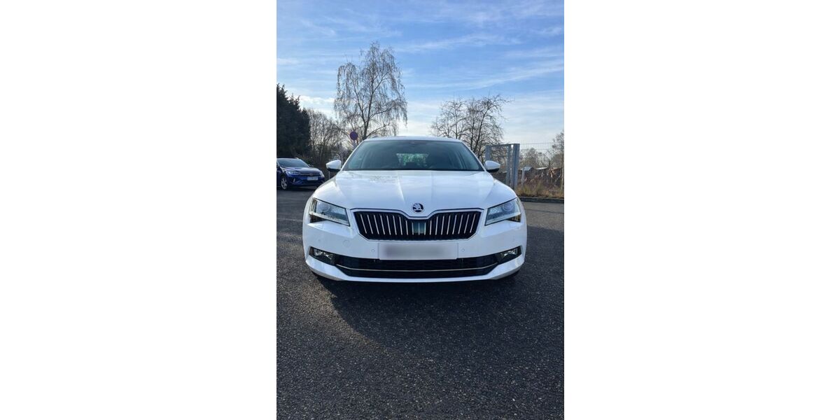 Skoda Superb 103.209 km 19.800 &euro; Bonn 53119