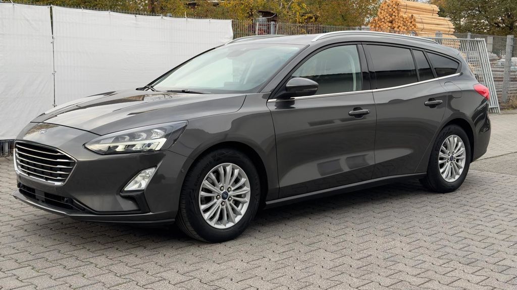Ford Focus 115.682 km 14.990 &euro; Siegburg 53721