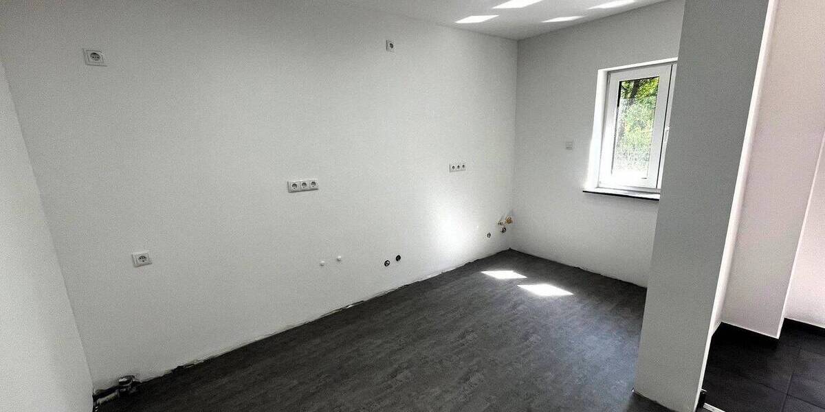 Reihenmittelhaus Bergisch Gladbach Heidkamp - 6 Zimmer, 160 m&sup2;, 580.000&euro; | Angebot:26543319