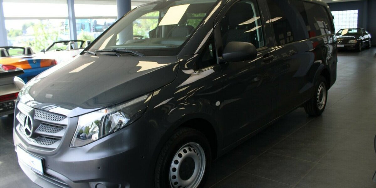 Mercedes-Benz Vito 114 CDI Mixto Lang VA - AHK - 30.891 km 26.980 &euro; Euskirchen 53881