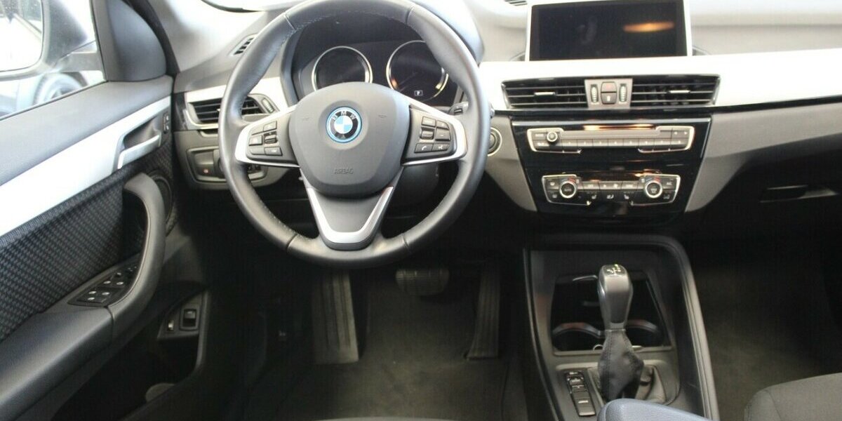 BMW X1 xDrive25e Advantage 51.995 km 23.980 &euro; Euskirchen 53881