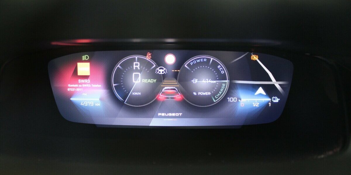 Peugeot e-308 SW Elektro 156 GT 4.919 km 28.980 &euro; Euskirchen 53881