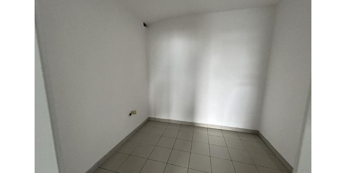 Gewerbeobjekt Niederkassel - 745&euro; | Angebot:18932925