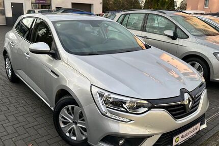 Renault Megane 128.330 km 8.499 &euro; Troisdorf 53840