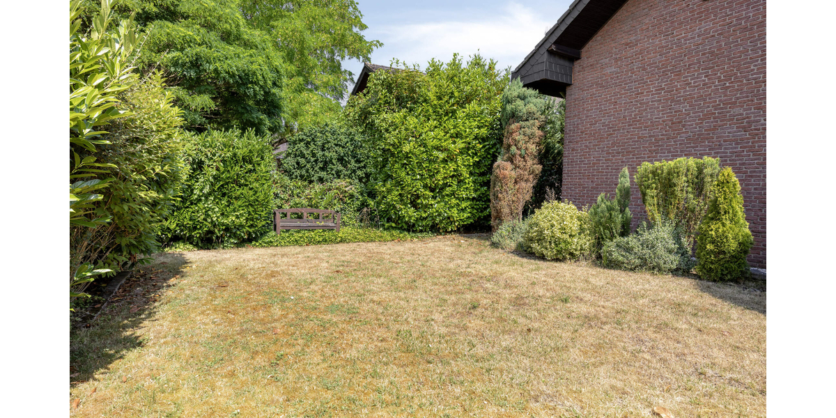 Top Lage in Flamersheim: Sehr gepflegtes EFH mit traumhaftem Sonnengarten auf großem Grundstück! - Einfamilienhaus Euskirchen / Flamersheim Flamersheim | Angebot:27009062