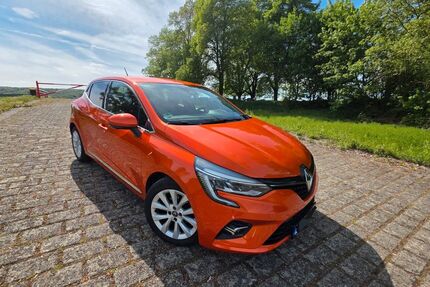 Renault Clio 83.000 km 13.500 &euro; Sinzig 53489