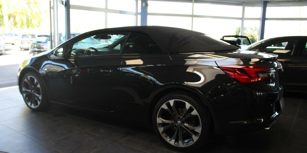 Opel Cascada 2.0 CDTi Aut. Innovation 110.160 km 6.900 &euro; Euskirchen 53881