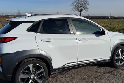 Hyundai KONA 98.018 km 17.200 &euro; Neustadt 53577