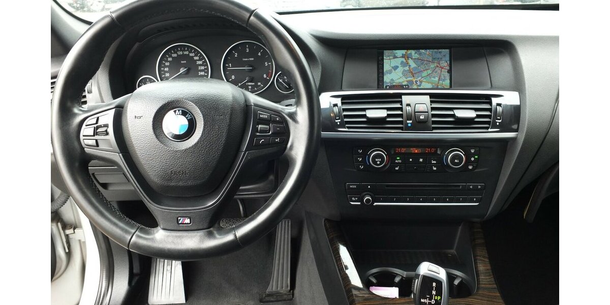 BMW X3 xDrive 20 d XENON NAVI TEILLEDER PDC STEPTRONIC 174.544 km 13.908 &euro; Köln 50858