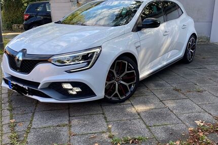 Renault Megane 37.000 km 30.990 € Köln 50735