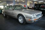 Jaguar XJ 4.0 Lang Automatik - Leder - Schiebedach - 119.865 km 16.980 &euro; Euskirchen 53881