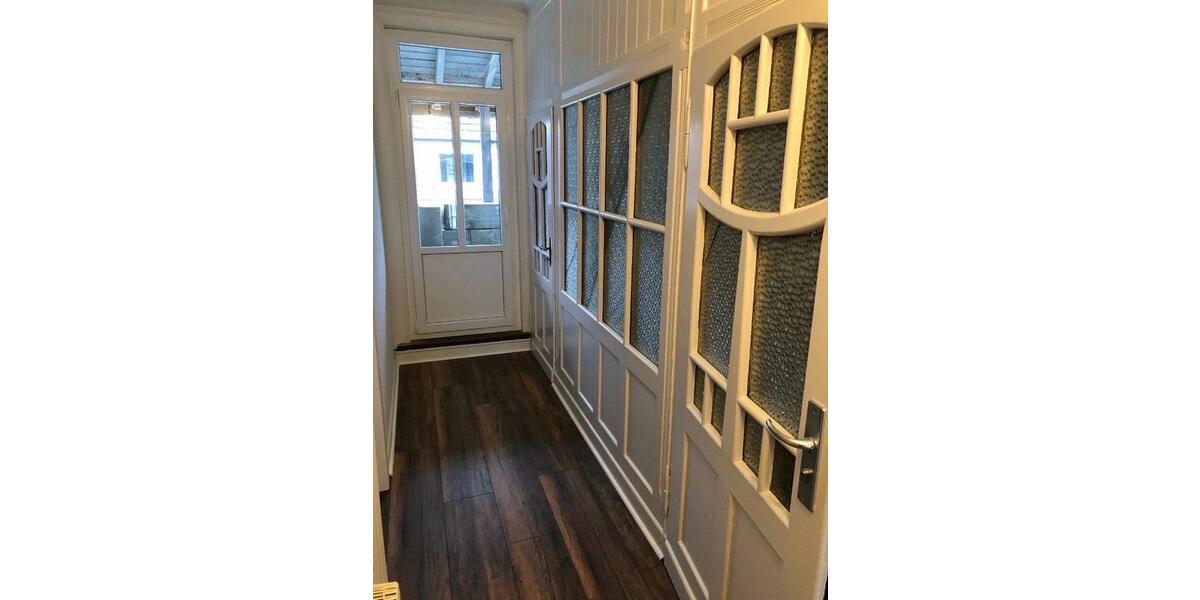 Dachgeschoßwohnung Overath - 4 Zimmer, 90 m&sup2;, 875&euro; | Angebot:25842768