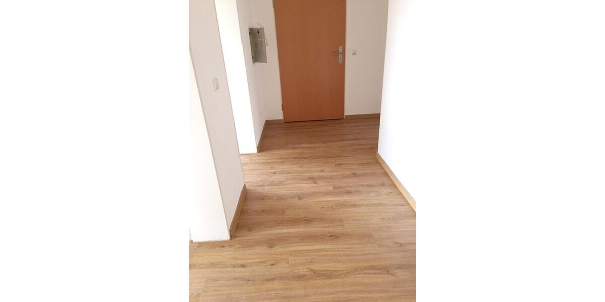 Etagenwohnung Siegburg - 3 Zimmer, 105 m&sup2;, 1.196&euro; | Angebot:26661795