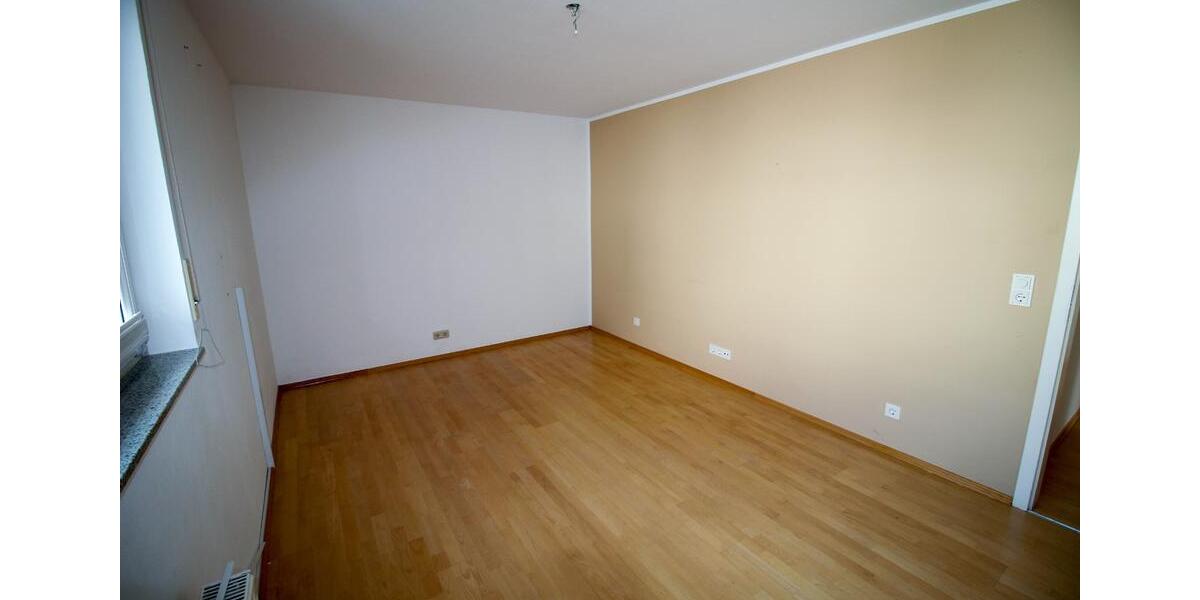 Etagenwohnung Siegburg - 3 Zimmer, 87 m&sup2;, 360.000&euro; | Angebot:24806695