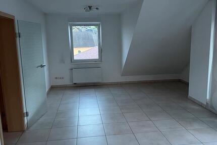 3 Zimmer DG Wohnung Bonn Niederholtorf 3 zimmer