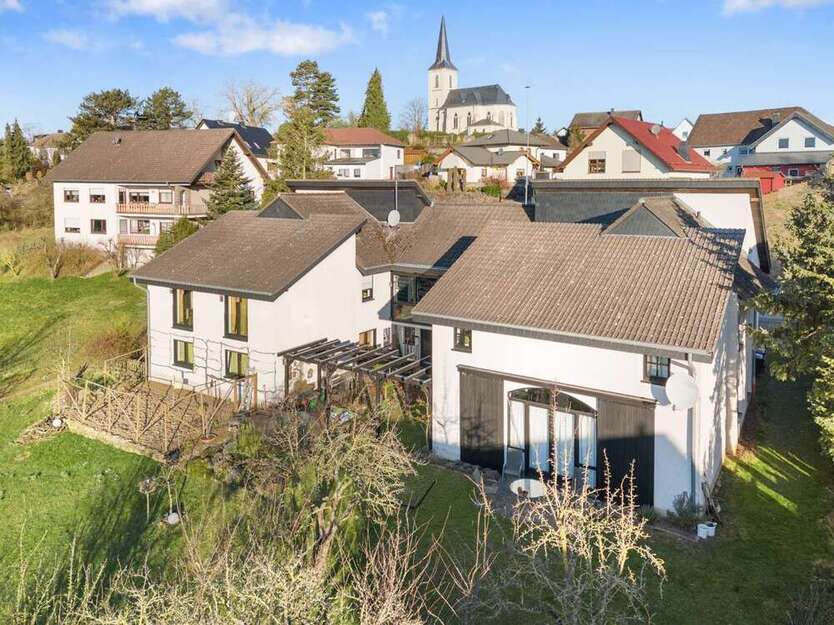 Haus zum Kaufen in Bad Münstereifel 356.000 € 145 m²