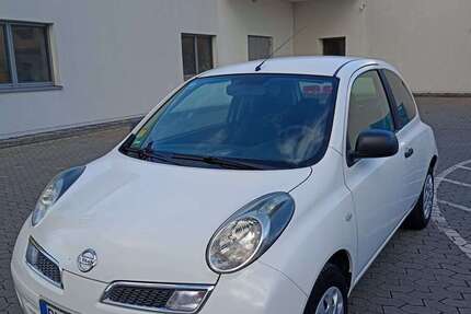 Nissan Micra 173.000 km 2.100 &euro; Bonn 53177