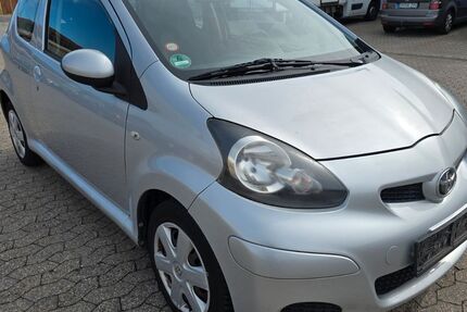 Toyota Aygo (X) 211.100 km 1.350 € Bornheim 53332