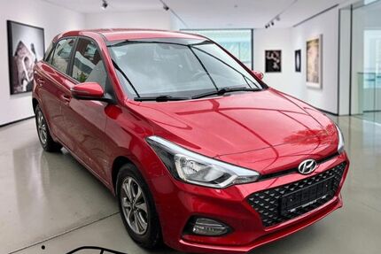 Hyundai i20 66.990 km 11.490 &euro; Bonn OT Pützchen 53229