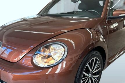 VW Beetle 52.000 km 21.950 &euro; Bonn 53115