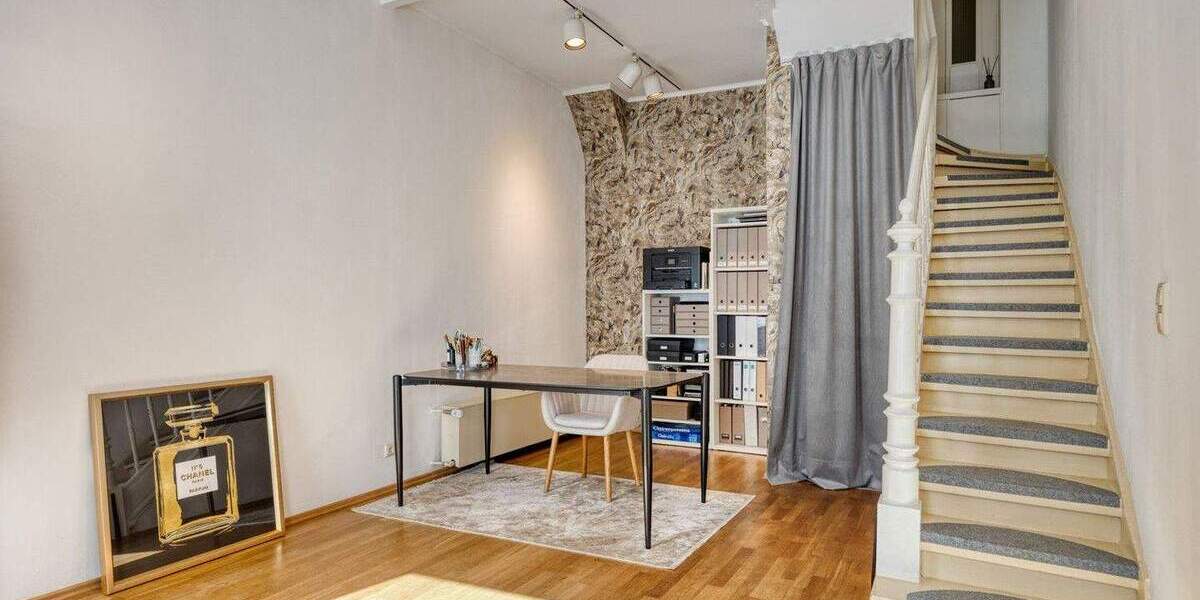 Mehrfamilienhaus, Wohnhaus Köln / Altstadt-Nord Altstadt-Nord - 4 Zimmer, 89 m&sup2;, 650.000&euro; | Angebot:24452316