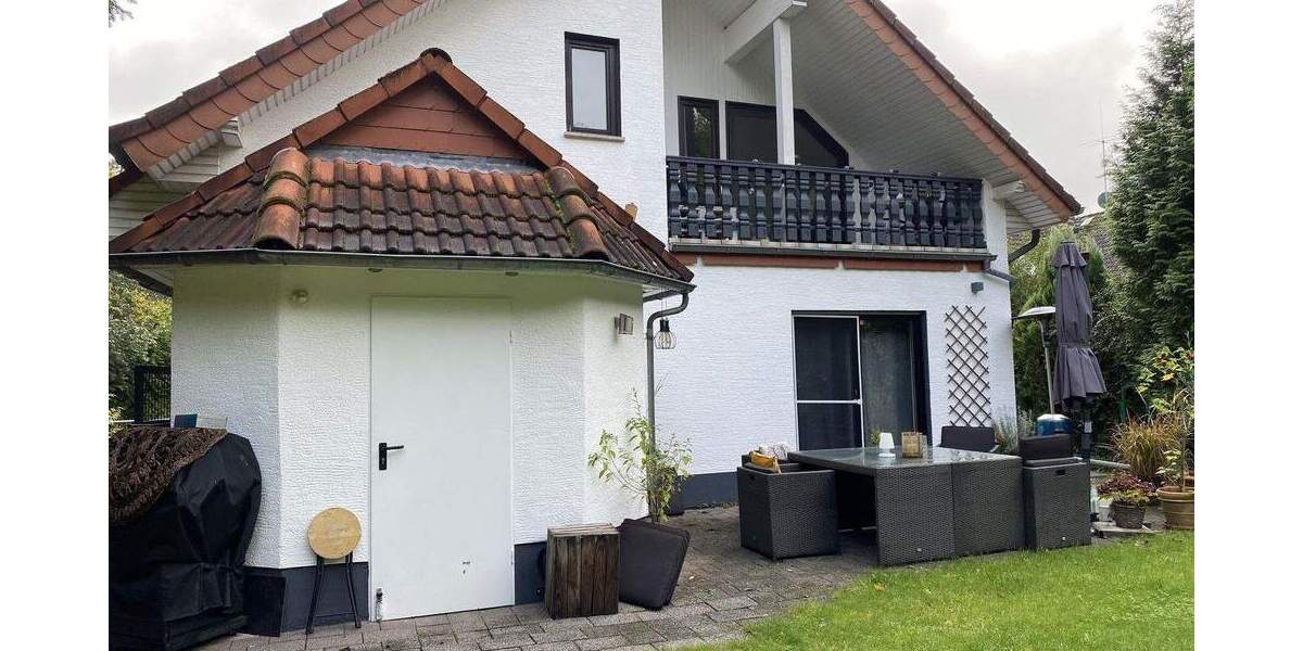 Mehrfamilienhaus, Wohnhaus Rösrath-Kleineichen Kleineichen - 7 Zimmer, 250 m&sup2;, 1.150.000&euro; | Angebot:25712560
