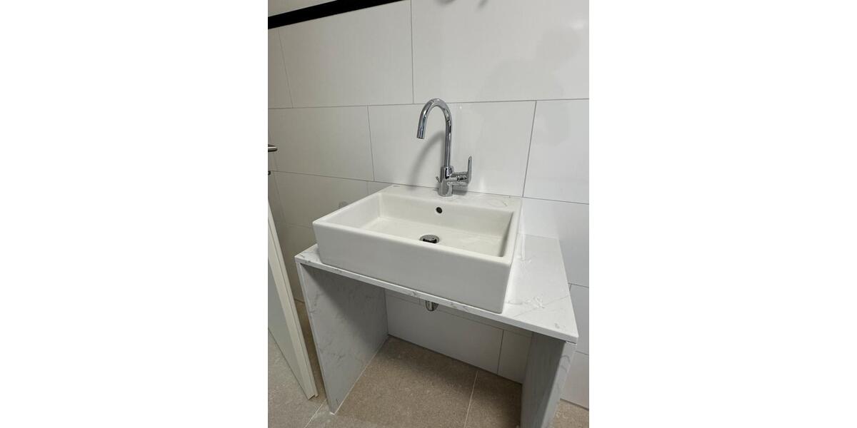 Dachgeschoßwohnung Niederkassel - 3 Zimmer, 56 m&sup2;, 1.032&euro; | Angebot:24704673