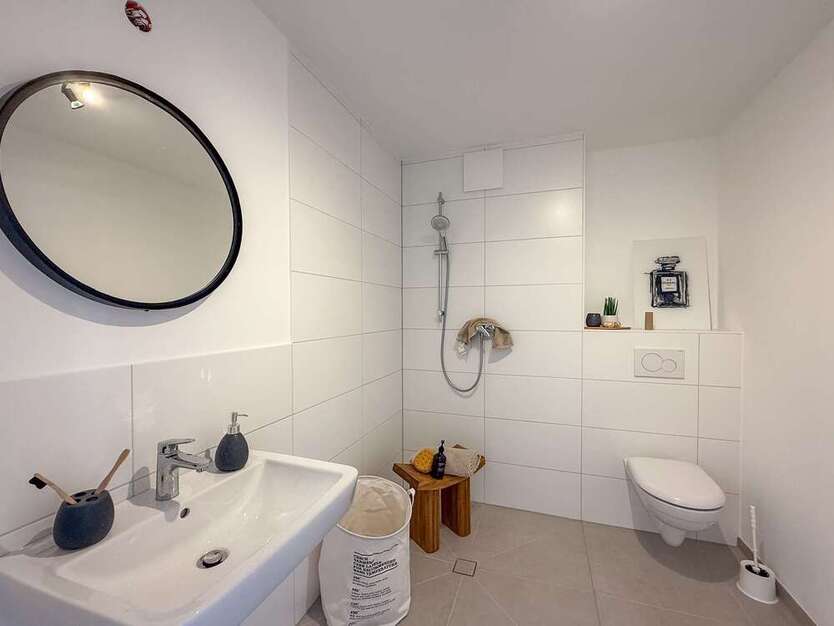 Wohnung zum Kaufen in Wesseling 335.900 € 65.07 m²