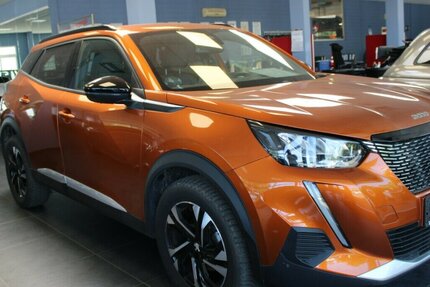 Peugeot 2008 PureTech 100 Allure 44.792 km 14.980 &euro; Euskirchen 53881