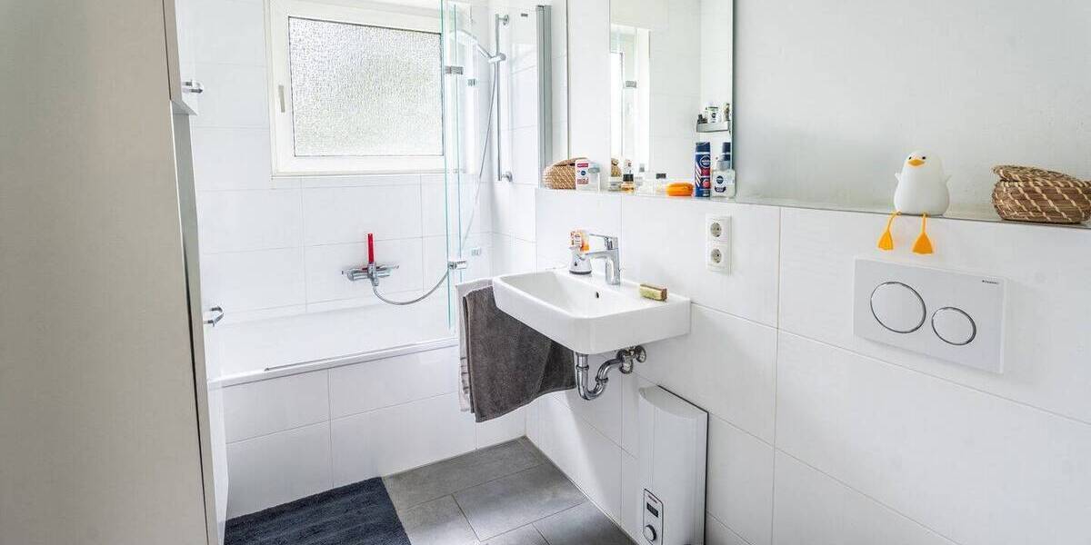 Mehrfamilienhaus, Wohnhaus Königswinter Stieldorf - 7 Zimmer, 202 m&sup2;, 517.000&euro; | Angebot:26545587