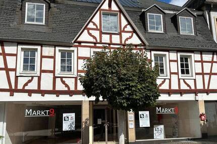 Immobilienangebot - Bestandsgebäude im Herzen von Linz am Rhein 1 zimmer