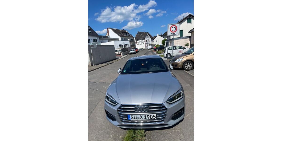 Audi A5 104.000 km 2.700 &euro; Wachtberg 53343
